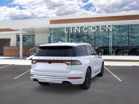 New 2026 Lincoln Aviator Black Label w/ Dynamic Handling Package AWD/4WD image 8