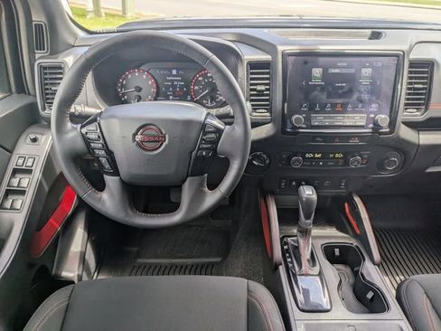 Used 2024 Nissan Frontier PRO-4X w/ Pro Convenience Package AWD/4WD image 30