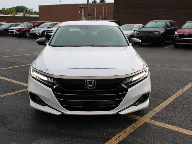 Used 2022 Honda Accord Sport Special Edition image 3