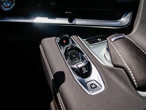 Used 2023 Chevrolet Corvette Stingray Coupe w/ Z51 Performance Package image 21