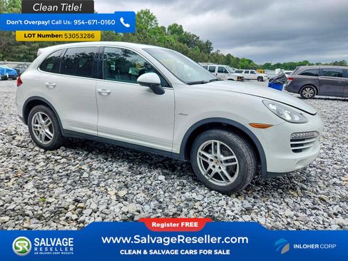 Used 2014 Porsche Cayenne Diesel AWD/4WD image 5