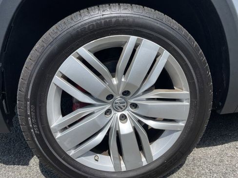 Used 2018 Volkswagen Atlas SEL Premium AWD/4WD image 22