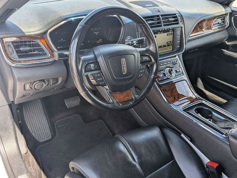 Used 2017 Lincoln Continental Reserve w/ Climate Package AWD/4WD image 8