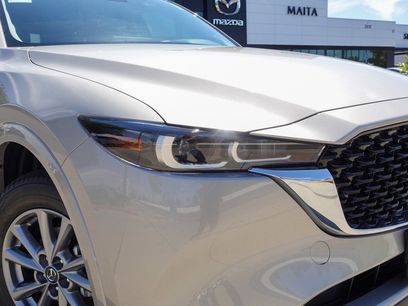 New 2025 MAZDA CX-5 AWD 2.5 S w/ Select Package