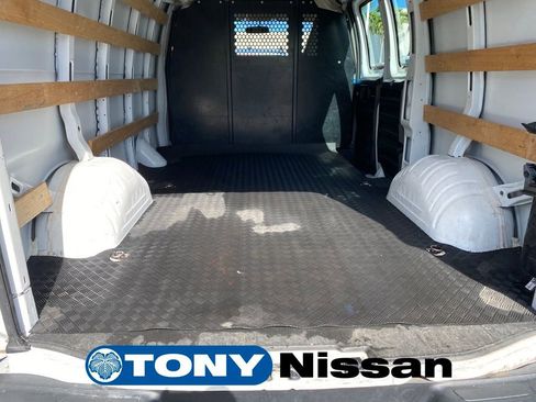 Used 2023 GMC Savana 2500 Work Van w/ Driver Convenience Package image 30