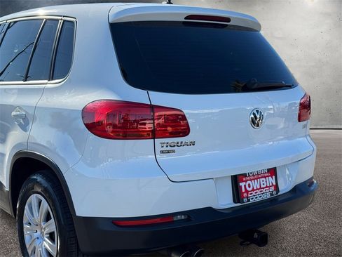 Used 2017 Volkswagen Tiguan Limited image 5