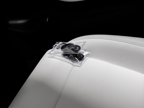 Used 2019 Tesla Model S Performance image 50