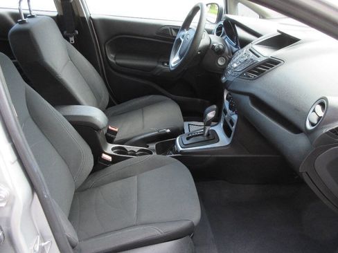 Used 2019 Ford Fiesta SE image 20