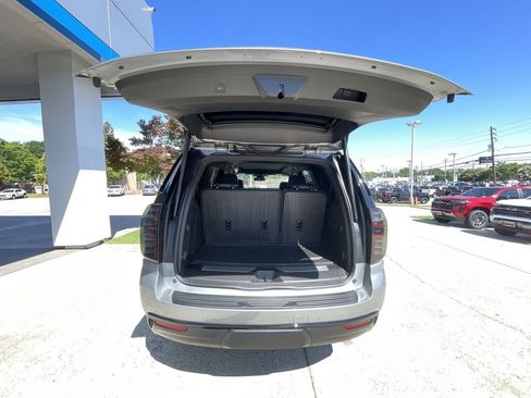 Used 2024 Chevrolet Tahoe Z71 w/ Luxury Package AWD/4WD image 27