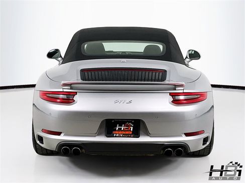 Used 2018 Porsche 911 Carrera S image 7