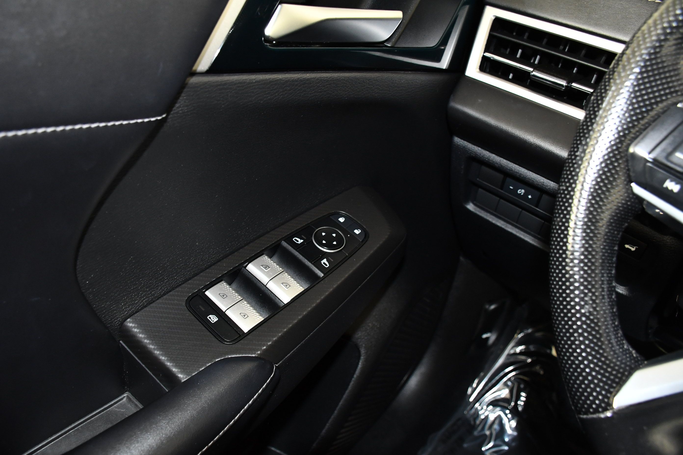 Used 2022 Mitsubishi Outlander SE AWD/4WD image 31