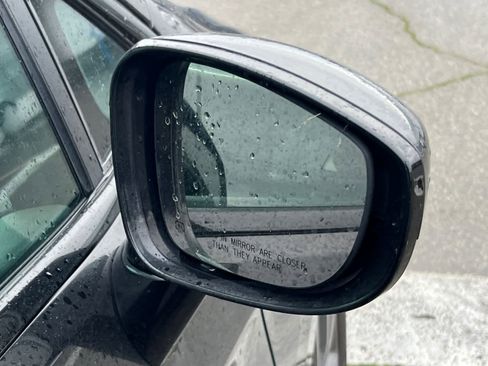 Used 2019 Chrysler Pacifica Touring Plus w/ S Appearance Package image 13