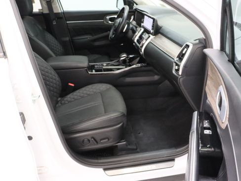 Used 2023 Kia Sorento SX Prestige AWD/4WD image 42