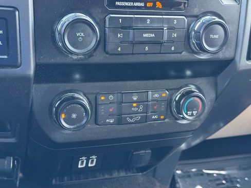 Used 2020 Ford F150 XLT w/ Equipment Group 302A Luxury image 24