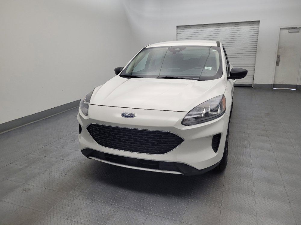 Used 2020 Ford Escape SE FWD image 15