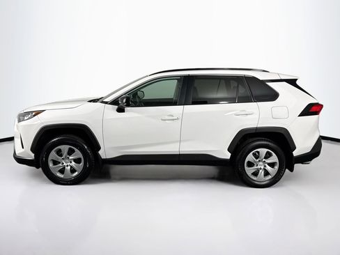 Used 2021 Toyota RAV4 LE AWD/4WD image 7