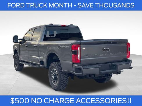 New 2025 Ford F250 Lariat w/ Lariat Ultimate Package image 3
