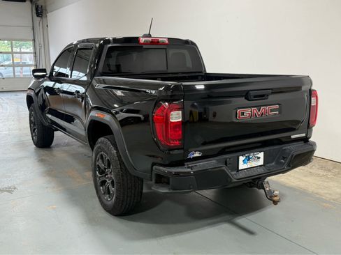 Used 2024 GMC Canyon Elevation w/ Convenience Package AWD/4WD image 3