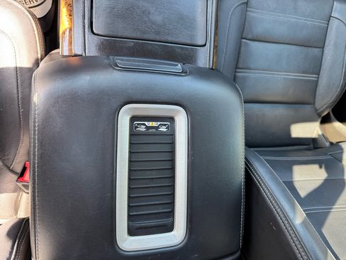 Used 2015 GMC Yukon XL Denali w/ Open Road Package image 27