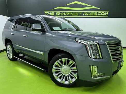 Used 2016 Cadillac Escalade Platinum AWD/4WD image 1