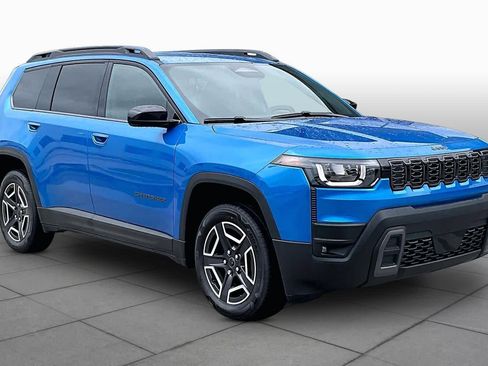 New 2026 Jeep Cherokee Laredo AWD/4WD image 2