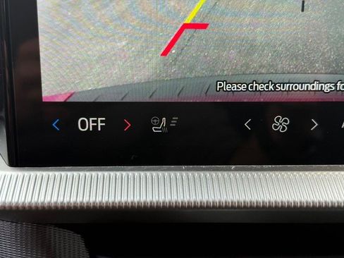 New 2025 Ford Explorer ST-Line w/ Premium Package image 17