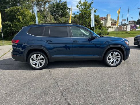 Used 2023 Volkswagen Atlas SE AWD/4WD image 6