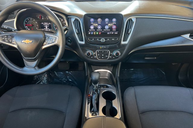Used 2024 Chevrolet Malibu LT FWD image 17