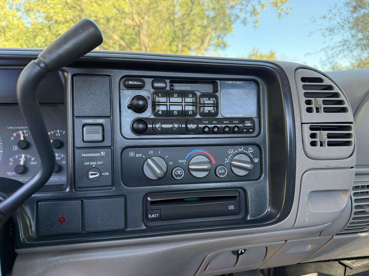 Used 1997 Chevrolet Silverado 1500 4x4 Regular Cab w/ Preferred Equipment Group 2 image 20