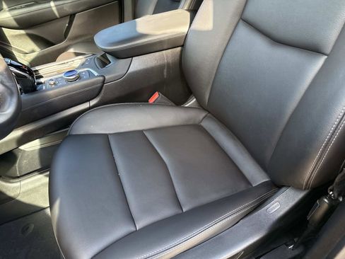 Used 2023 Cadillac XT5 Luxury image 22