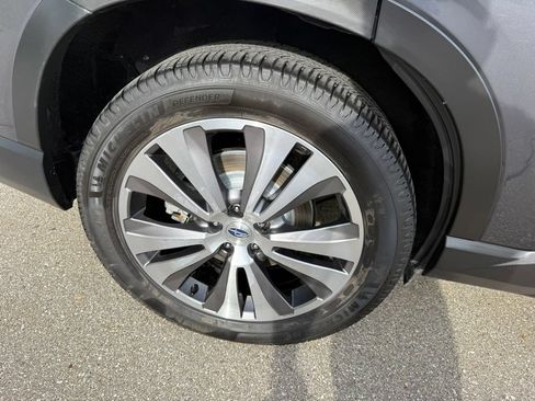 Used 2022 Subaru Ascent Touring AWD/4WD image 13