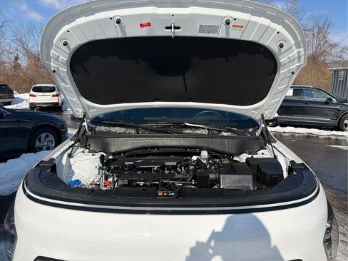 Certified 2024 Hyundai Kona SEL image 11