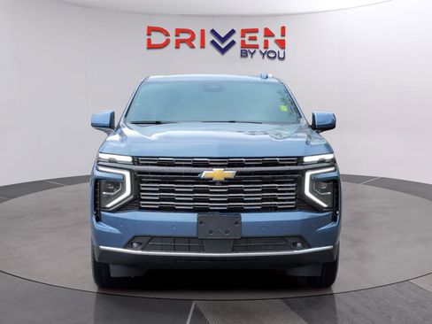 New 2026 Chevrolet Suburban High Country image 8