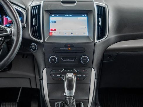 Used 2018 Ford Edge SEL w/ Equipment Group 201A image 23