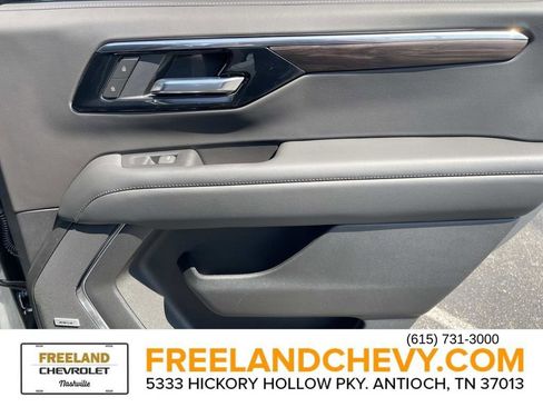 Used 2025 Chevrolet Tahoe Z71 w/ Comfort Package image 25