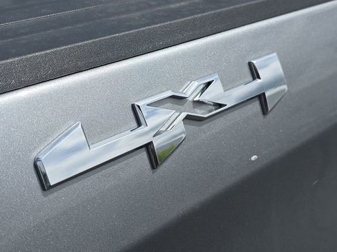 New 2025 GMC Sierra 1500 SLT w/ SLT Convenience Package image 37