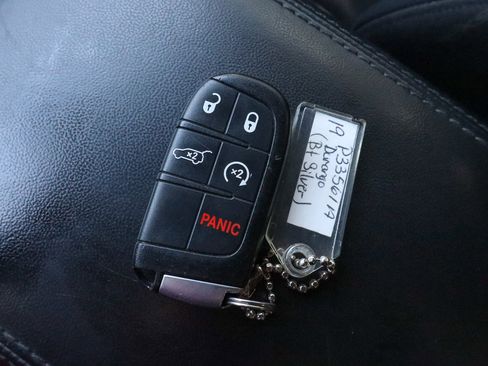 Used 2019 Dodge Durango GT image 34