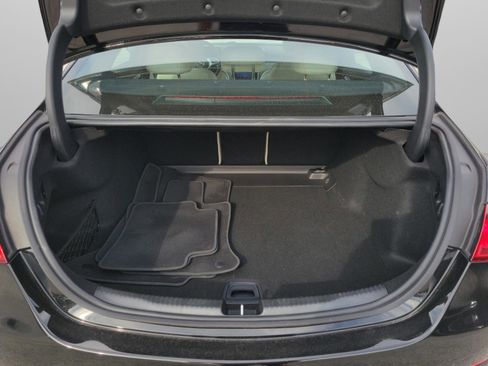 Certified 2025 Mercedes-Benz C 300 Sedan image 9