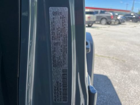 Used 2024 Jeep Wrangler Unlimited Rubicon w/ Convenience Group AWD/4WD image 11