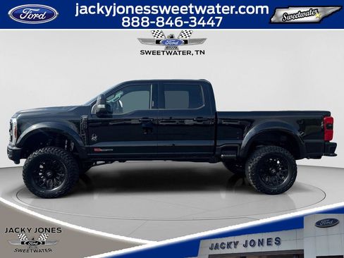 New 2026 Ford F250 Lariat w/ Black Appearance Package AWD/4WD image 2