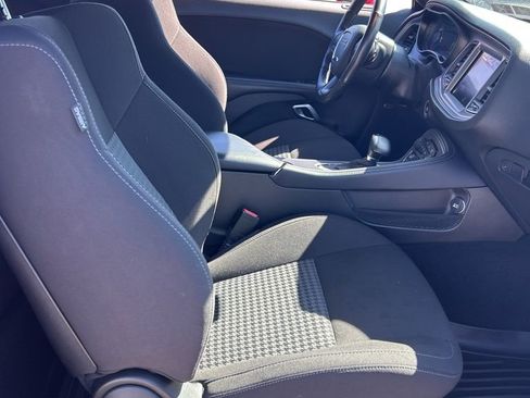 Used 2023 Dodge Challenger R/T w/ Blacktop Package image 10