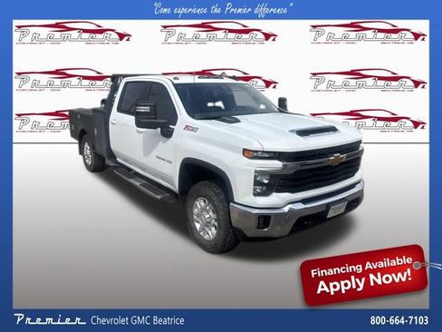 Used 2025 Chevrolet Silverado 3500 LT w/ Convenience Package AWD/4WD image 7