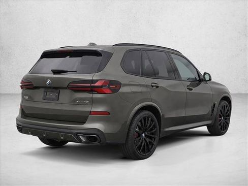 Used 2024 BMW X5 sDrive40i w/ M Sport Package RWD image 7