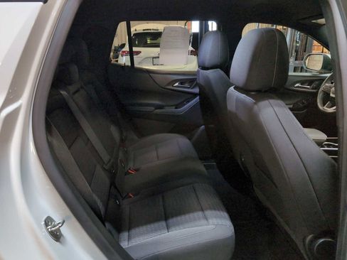 Used 2025 Chevrolet Equinox LT w/ Safety and Technology Package image 26