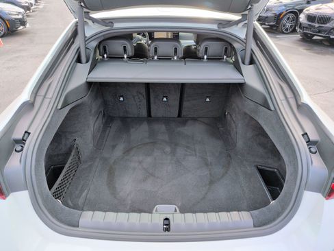 Used 2023 BMW i4 eDrive35 RWD image 32