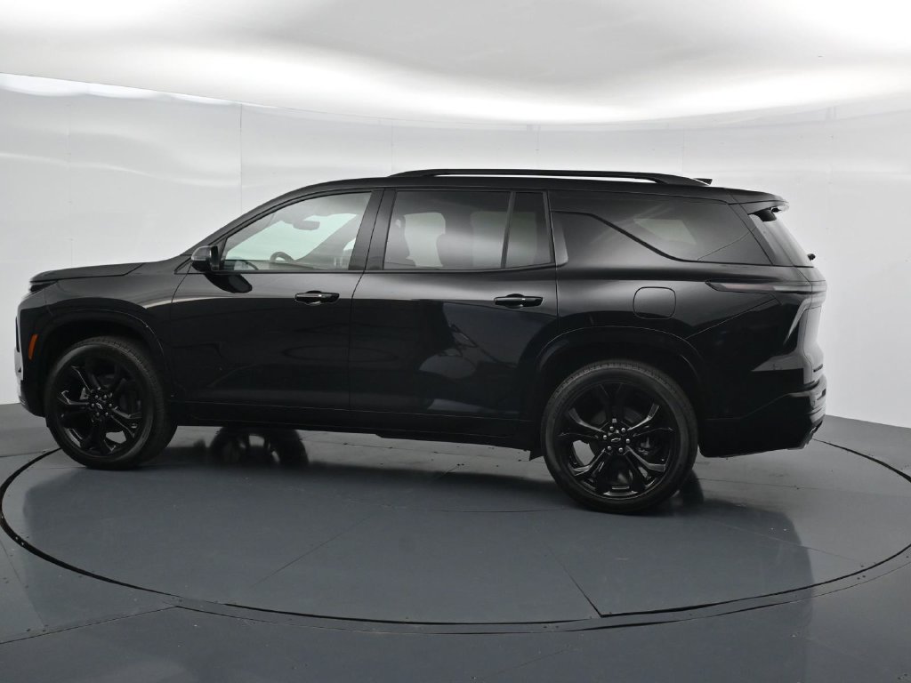New 2027 Chevrolet Traverse RS FWD image 4