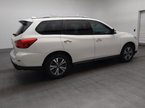 Used 2020 Nissan Pathfinder SV FWD image 10