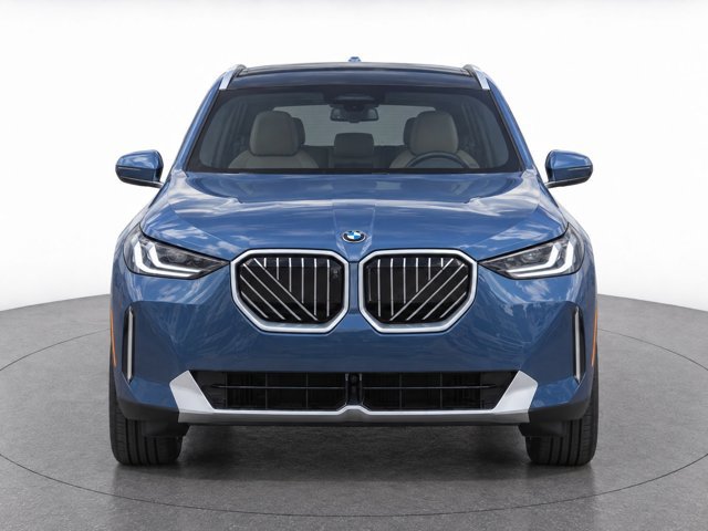 Used 2026 BMW X3 xDrive30i w/ Premium Package AWD/4WD image 5