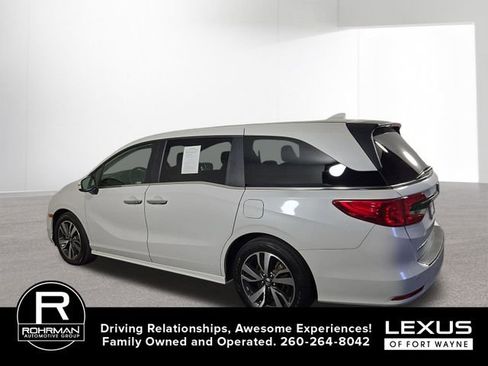 Used 2023 Honda Odyssey Touring image 10
