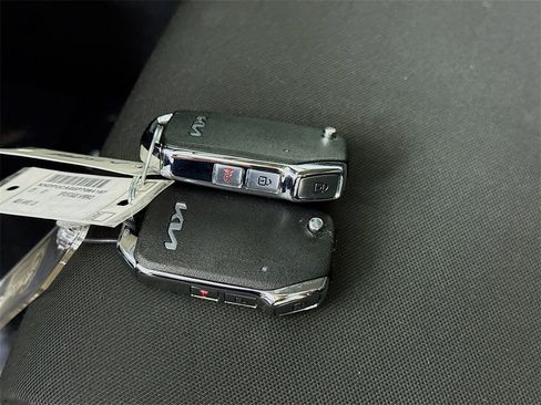 Used 2023 Kia Sportage LX image 31